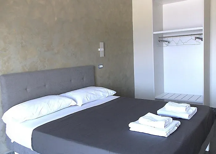 Palace Alojamento de Acomodação e Pequeno-almoço 3*