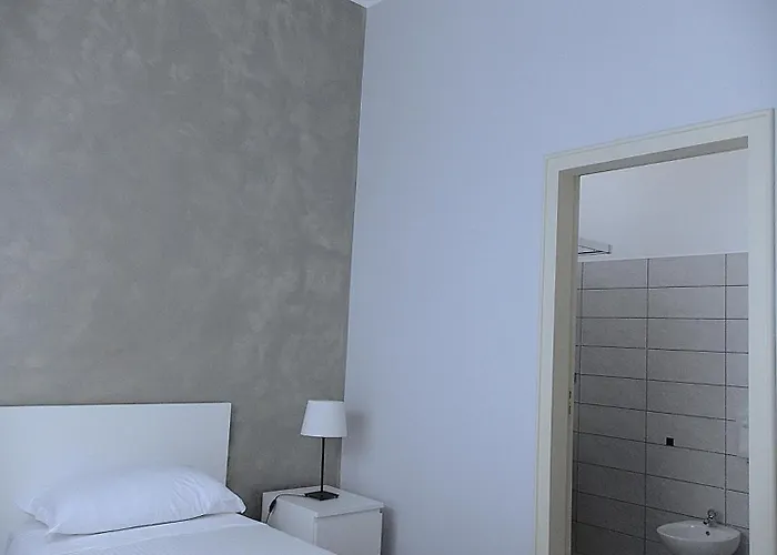 Palace Panzió Reggio di Calabria